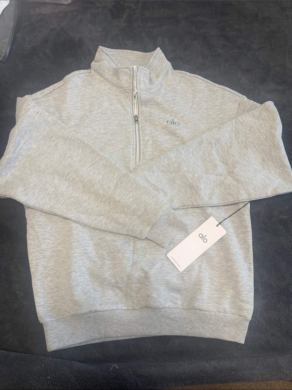 ALO Yoga Light Gray Half-Zip Pullover Sweater. Size XS/Small